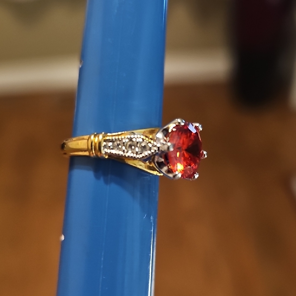Elegant Gold Ring with Striking Red Fire Stone - Picture 3 of 5